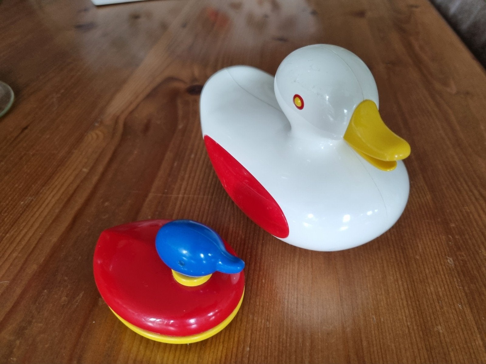 Ambi Toys badeendjes - Klassiek speelplezier voor in bad, Ophalen of Verzenden