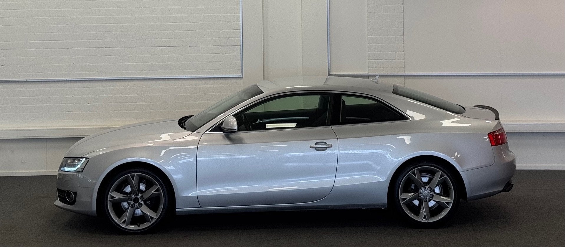 Audi A5 Coupé 1.8 TFSI S-Line Navigatie S Line-pakket Nieuw, Auto's, Audi, Gebruikt, 1370 kg, 4 cilinders, 4 stoelen