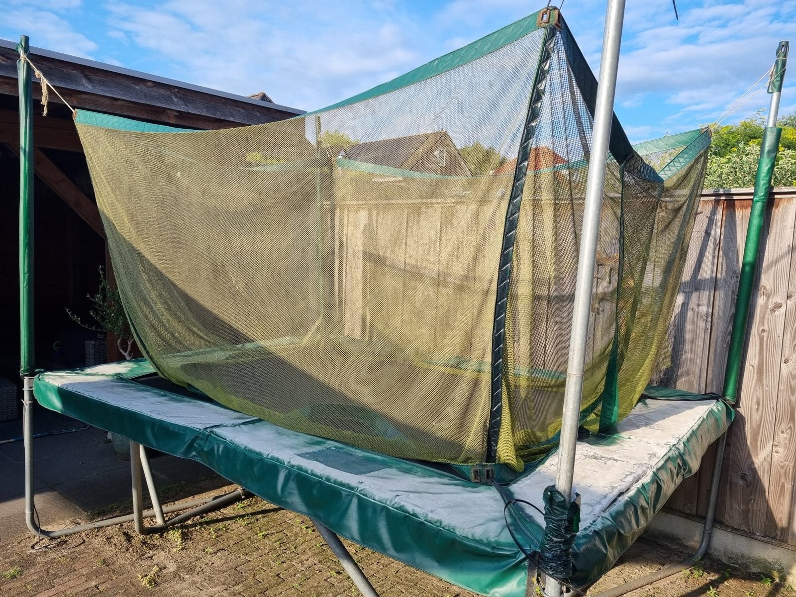 Gratis rechthoekige trampoline, Ophalen, Gebruikt