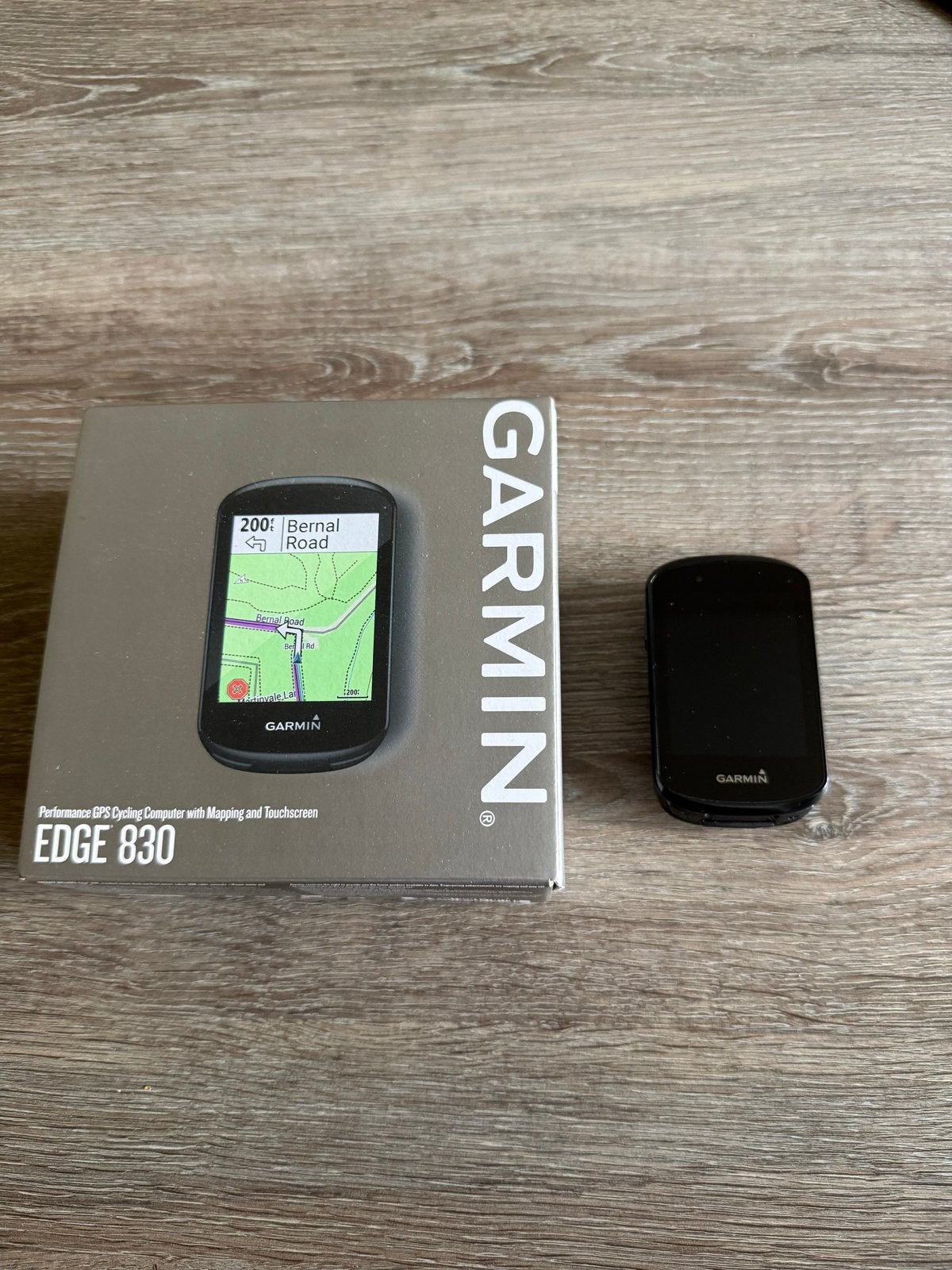 Garmin Edge 830 fietscomputer *nieuw in doos*, Fietsen en Brommers, Fietsaccessoires | Fietscomputers, Ophalen, Draadloos, Nieuw
