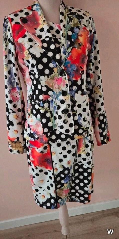 Vrolijk Bloemen & Polkadot Kostuum - Donna Dura | Maat 40, Maat 38/40 (M), Kostuum of Pak, Overige kleuren, Donna Dura