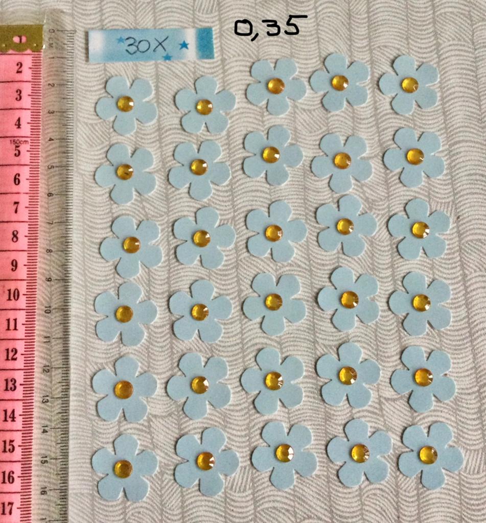 30 blauwe bloementjes met steentje, Ophalen of Verzenden, Nieuw, Overige thema's, Pons of Mal