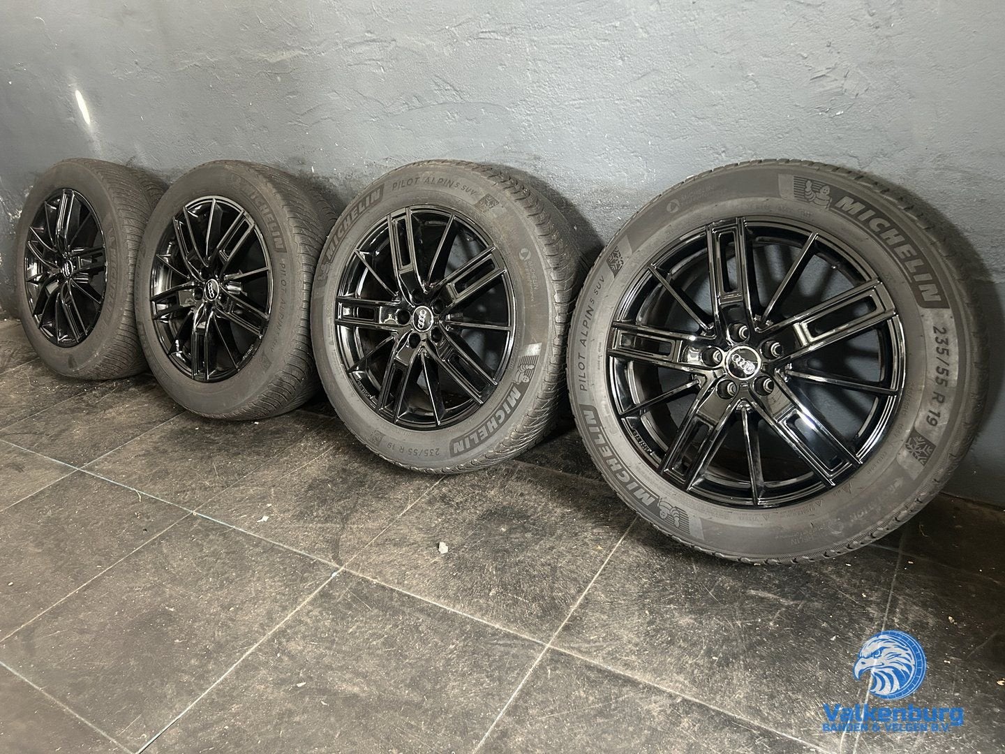 6-7mm! Audi Q5 SQ5 19 inch zwarte velgen 5x112 winterbanden