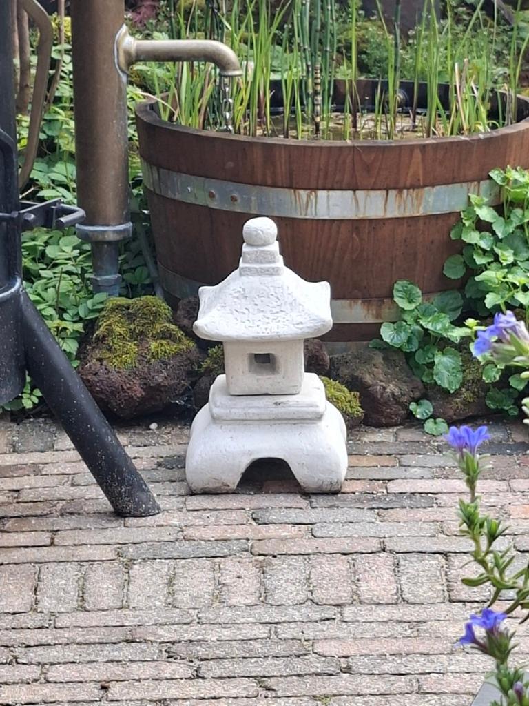 Japanse huisje, Pagode bijna nieuw., Ophalen of Verzenden, Zo goed als nieuw, Beton, Overige typen