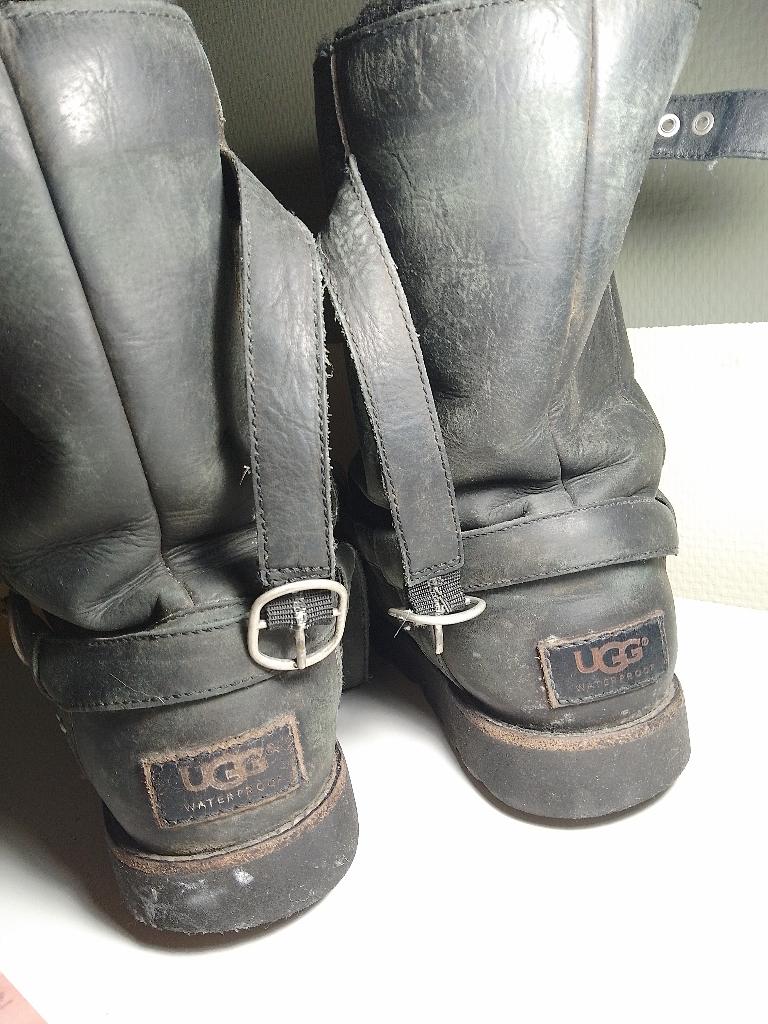 Oude UGGs, maat 39, Kleding | Dames, Schoenen, UGG, Zwart, Ophalen of Verzenden, Gedragen