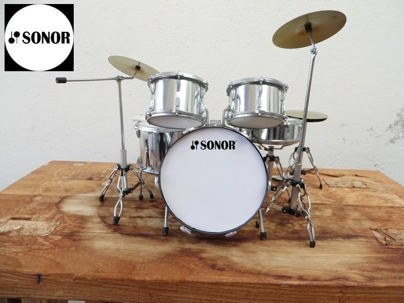 EXCLUSIEF miniatuur drumstel SONOR ZILVER - veel details -, Ophalen of Verzenden, Nieuw, Sonor