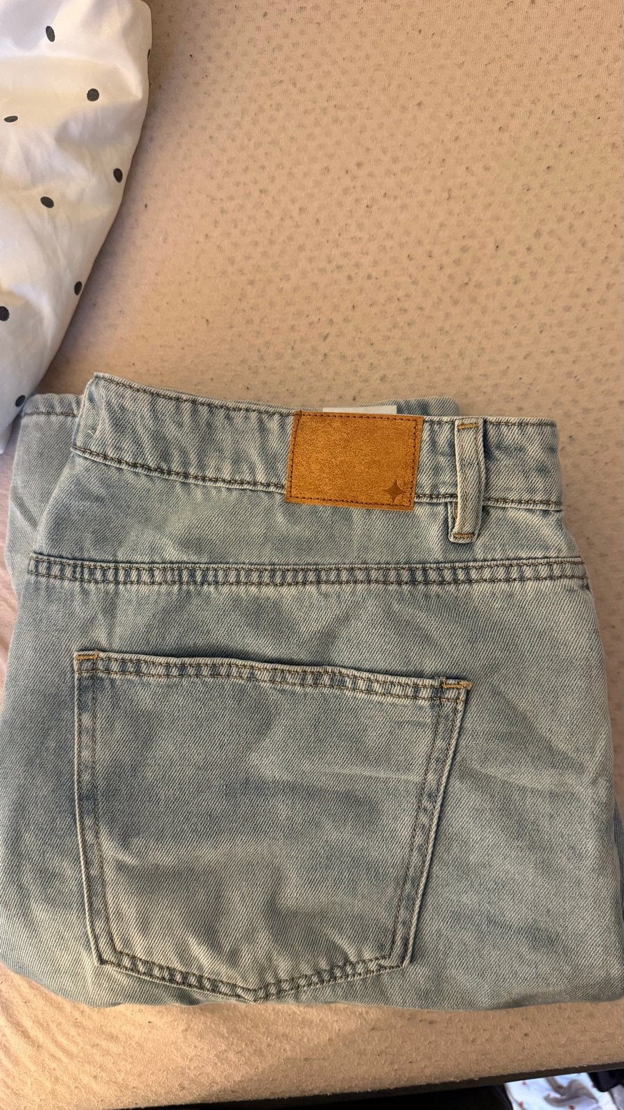 Shoeby Monica Geuze Baggy Jeans - Lichtblauw, Kleding | Dames, Verzenden, Zo goed als nieuw, Blauw, Overige jeansmaten