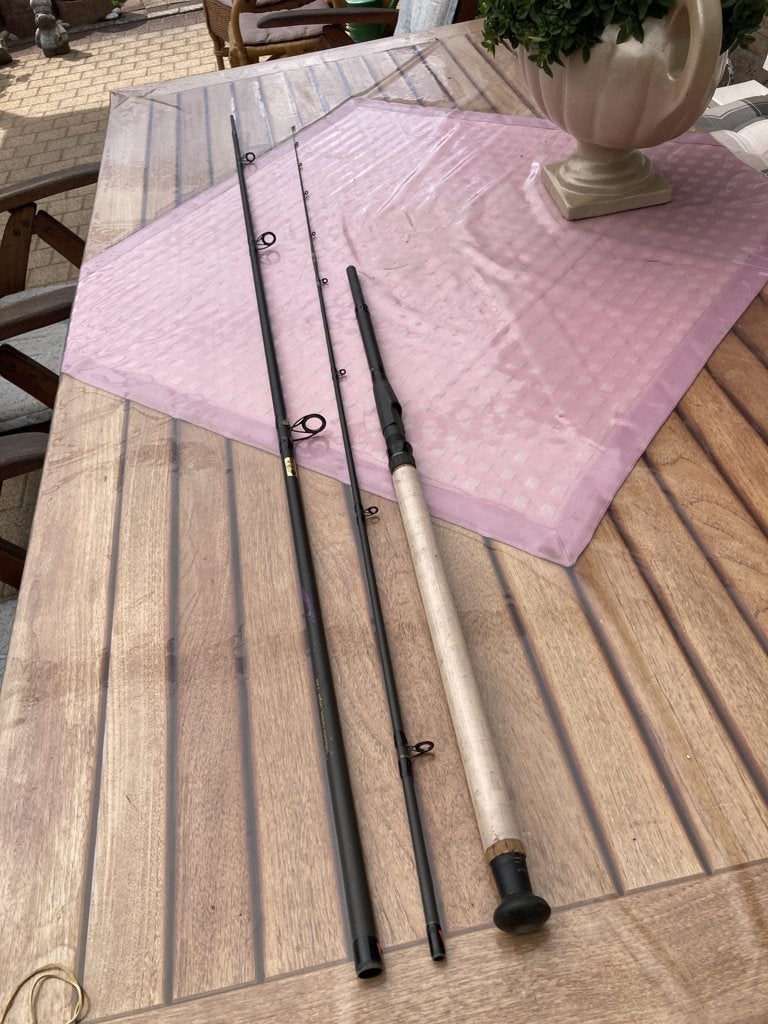 Te Koop EXTREME FEEDER MEDIUM 2030 392 lang 390 cm, Ophalen, Nieuw, Werphengel