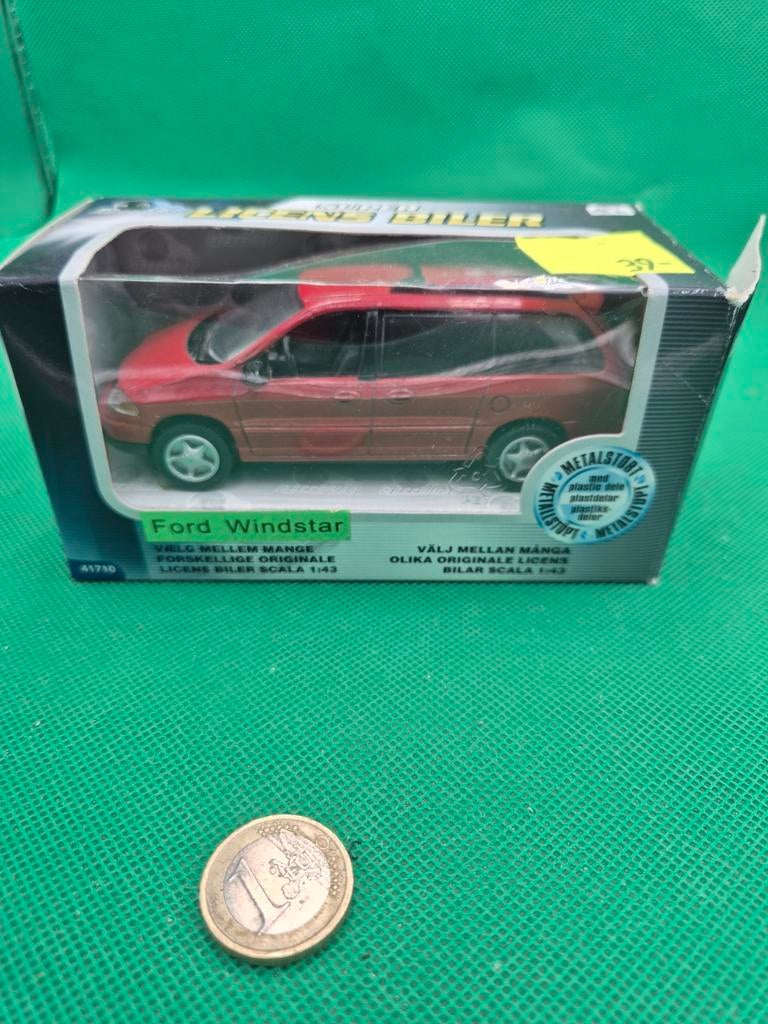 338 Ford Windstar 1/43, Ophalen of Verzenden, Zo goed als nieuw, Auto