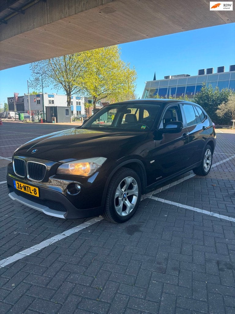 BMW X1 SDrive18i Executive, Auto's, BMW, Particulier, Te koop, X1, ABS, Airbags, Airconditioning, Automatische klimaatregeling