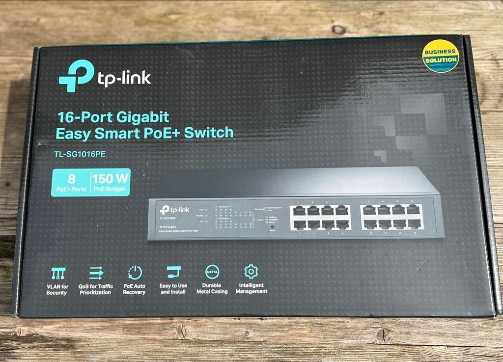 Tp-link 16 Ports gigabit switch, Ophalen of Verzenden, Zo goed als nieuw