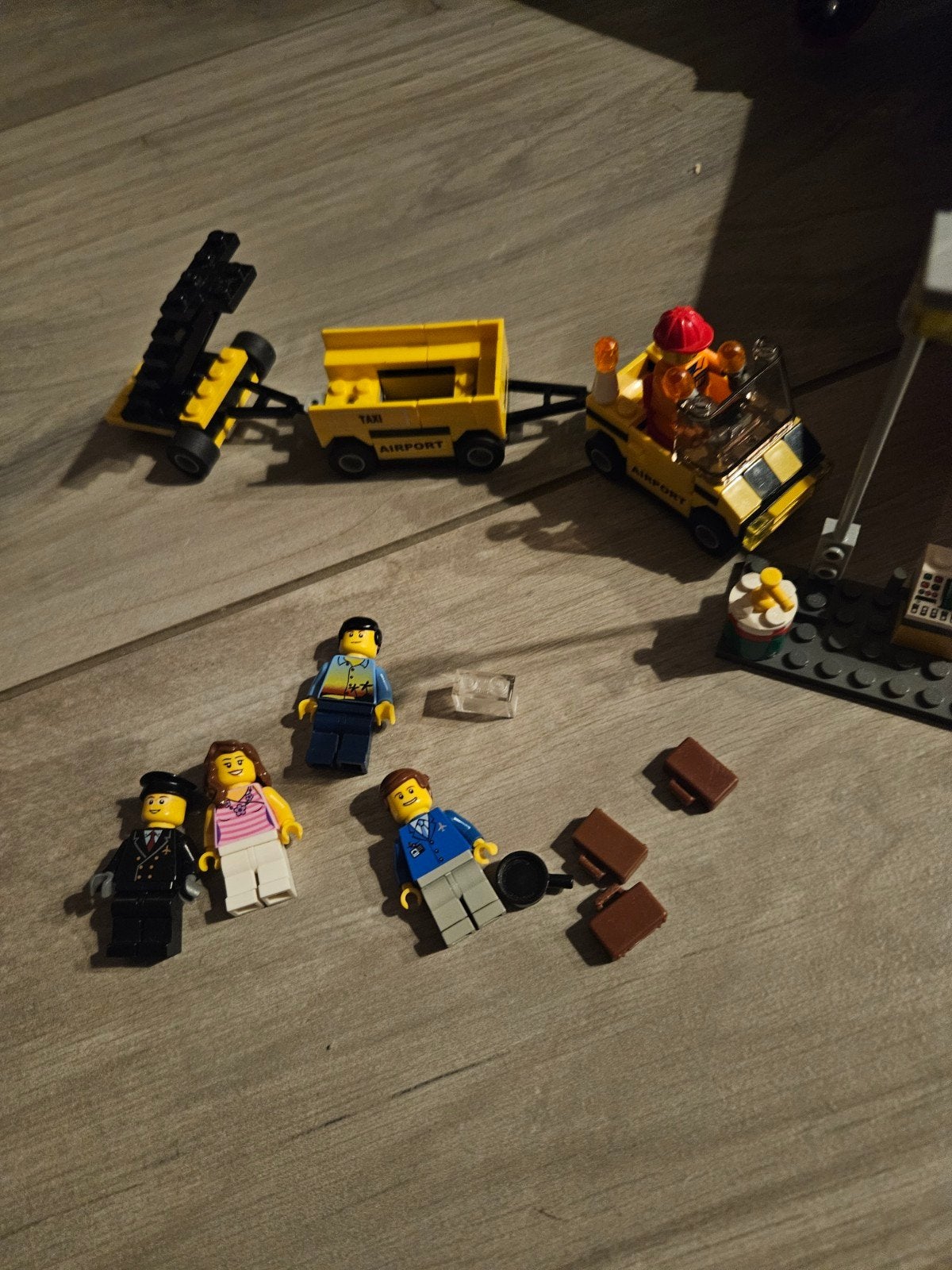 lego city - 3182 groot vliegtuig en vliegveld, Ophalen of Verzenden, Gebruikt