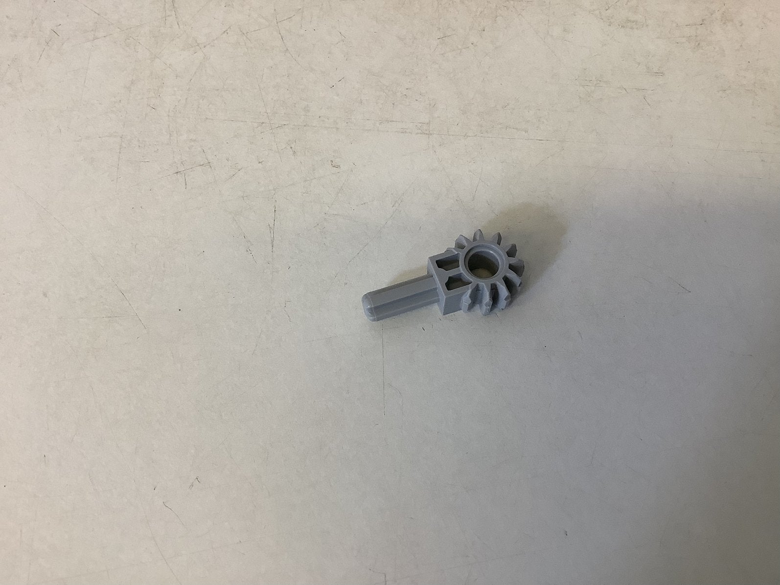 Lego Technic Arm with Gear 8 Tooth and 1,5L Axle licht grijs, Ophalen of Verzenden, Gebruikt, Losse stenen, Lego