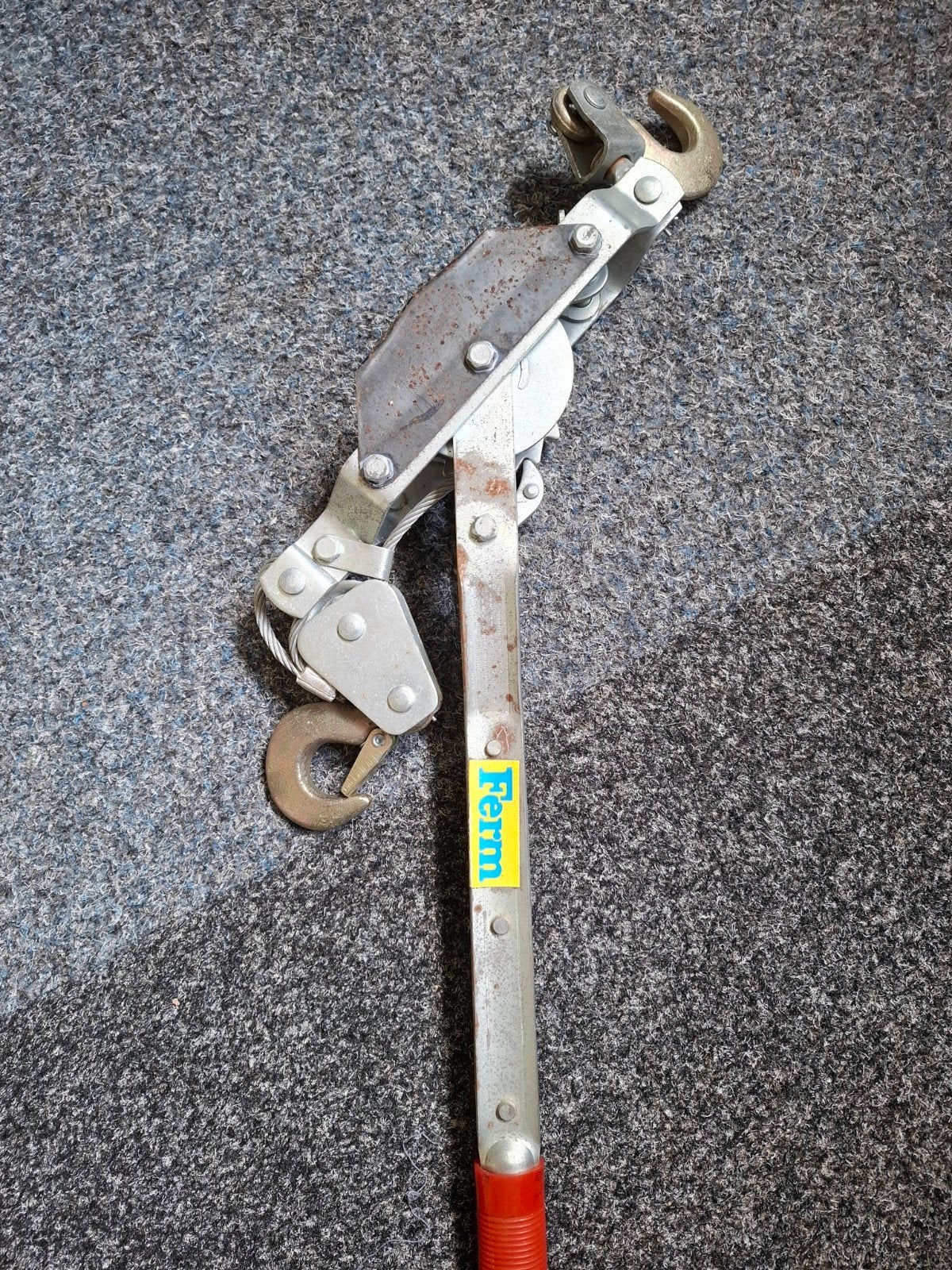 Ferm handlier met staalkabel - Gebruikt, Ophalen of Verzenden