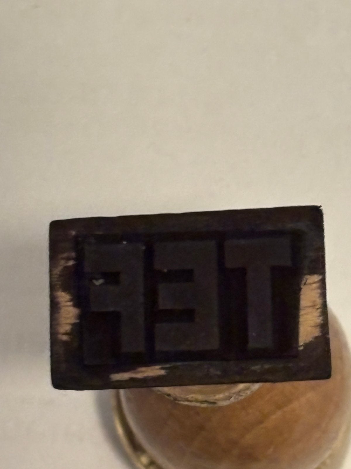 De Ster Nieuwkuijk Vintage houten stempel met letters 'TEF', Ophalen of Verzenden, Gebruikt, Houten stempel