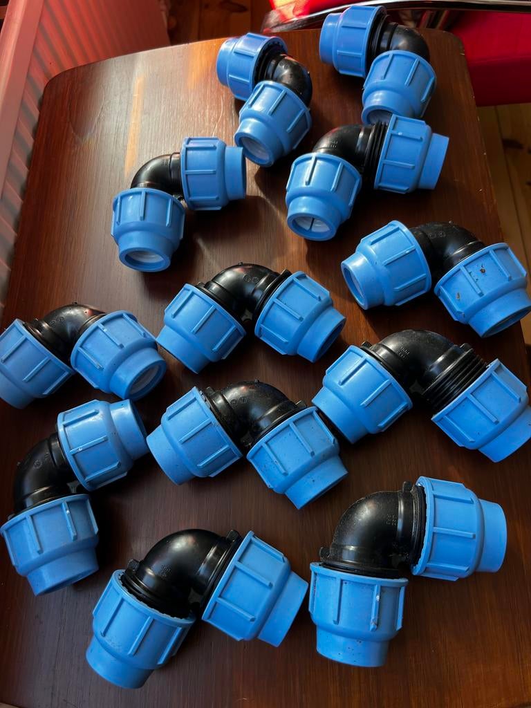 12 Nieuwe Knie Tyleen Koppelingen 32-32, Bochten, Pvc, Nieuw, Minder dan 2 meter