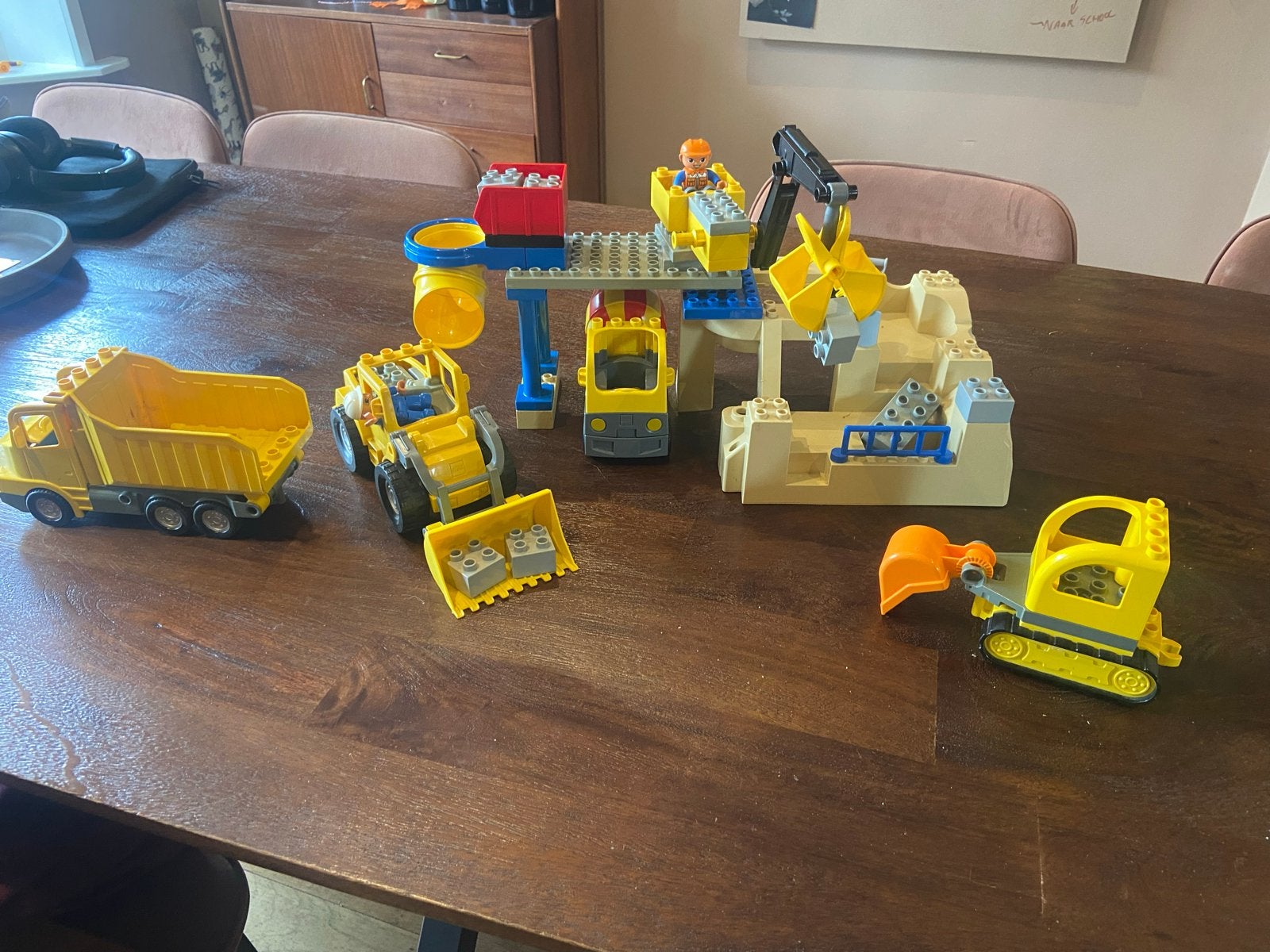 Duplo Steengroeve met graafmachine, Kinderen en Baby's, Speelgoed | Duplo en Lego, Ophalen, Gebruikt, Inclusief extra onderdelen
