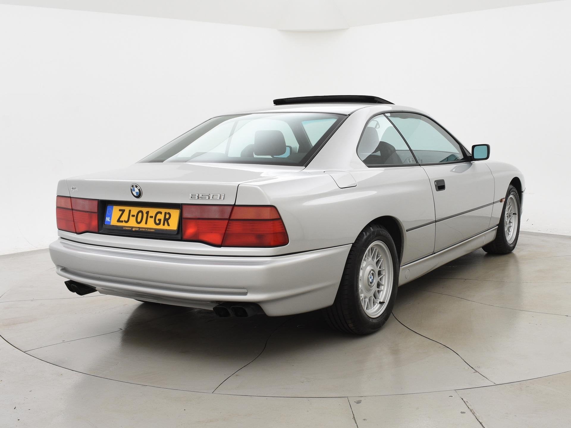 BMW 8-serie 850 Ci 5.0 V12 ORIGINEEL NEDERLANDS ORIG BOEKJES, Auto's, Automaat, Gebruikt, 12 cilinders, 4 stoelen