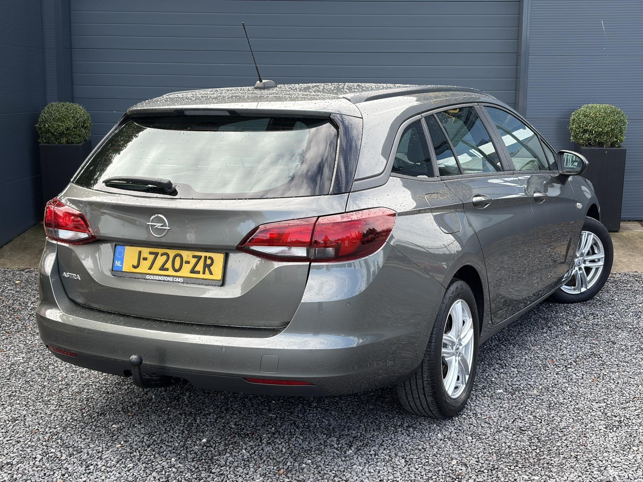 Opel Astra 1.2 Business Edition 147pk l 2e Eigenaar l Trekha, Auto's, Voorwielaandrijving, Stof, 1199 cc, Origineel Nederlands