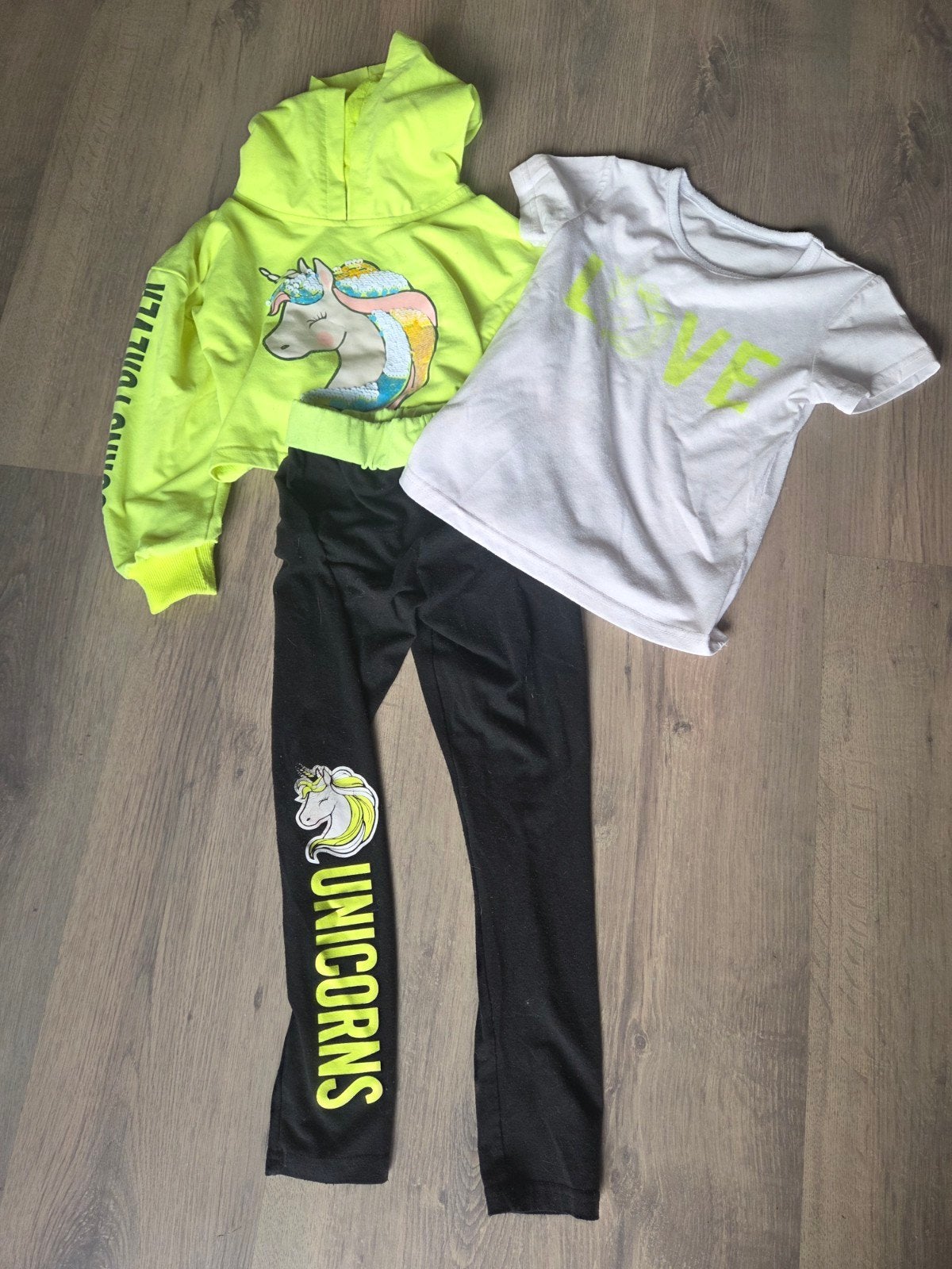 Setje sportkleren, Ophalen of Verzenden, Gebruikt, Meisje