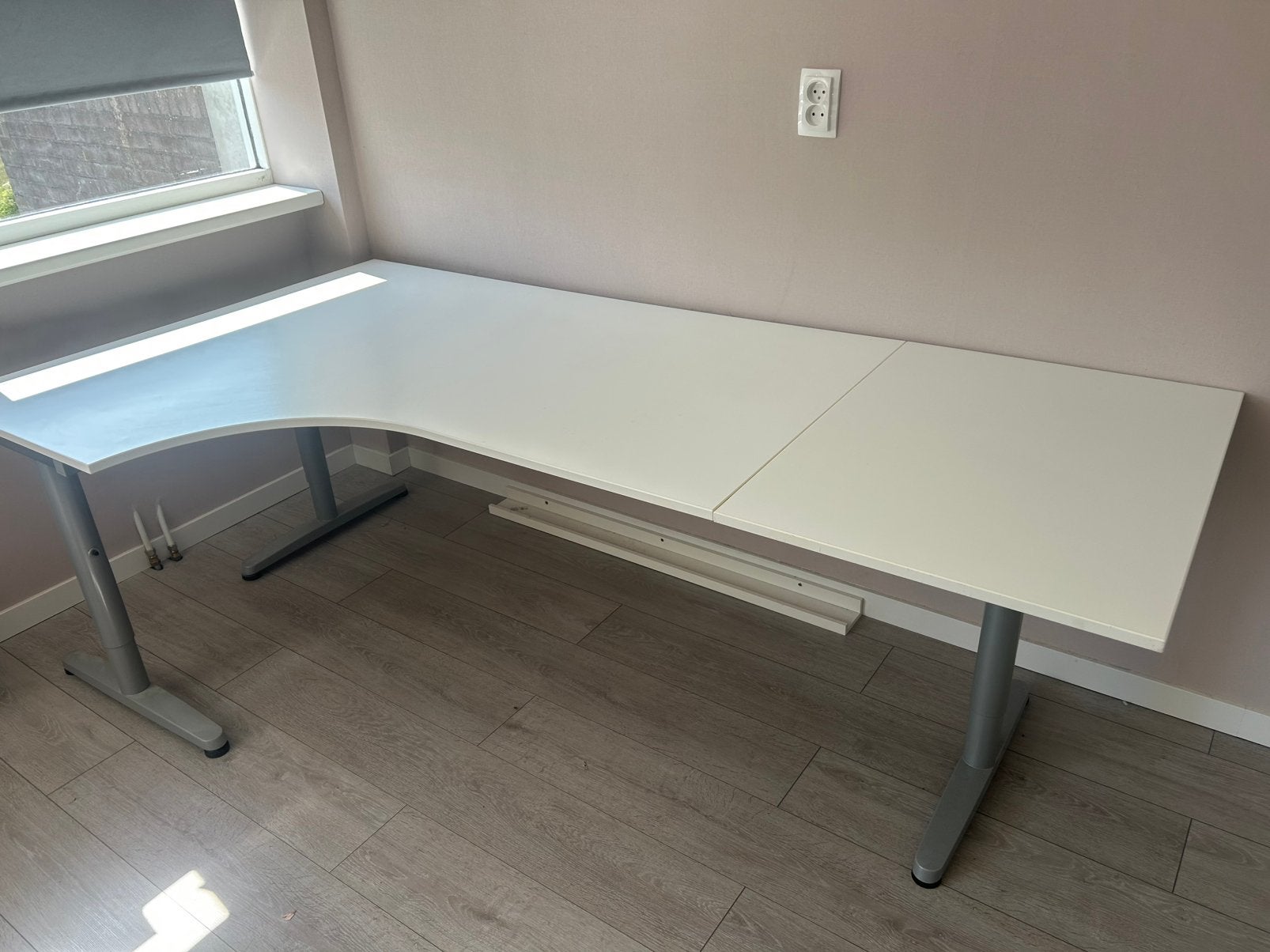 Buro met (verleng stuk ), Gebruikt, Schoolbureau, IKEA, Overige materialen