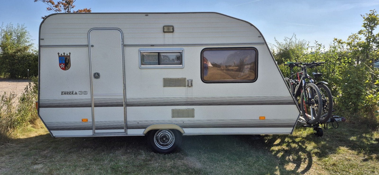 Home-car Eureka 38, incl. voortent & stapelbed!, Home-car, Vast bed, 750 - 1000 kg, Particulier