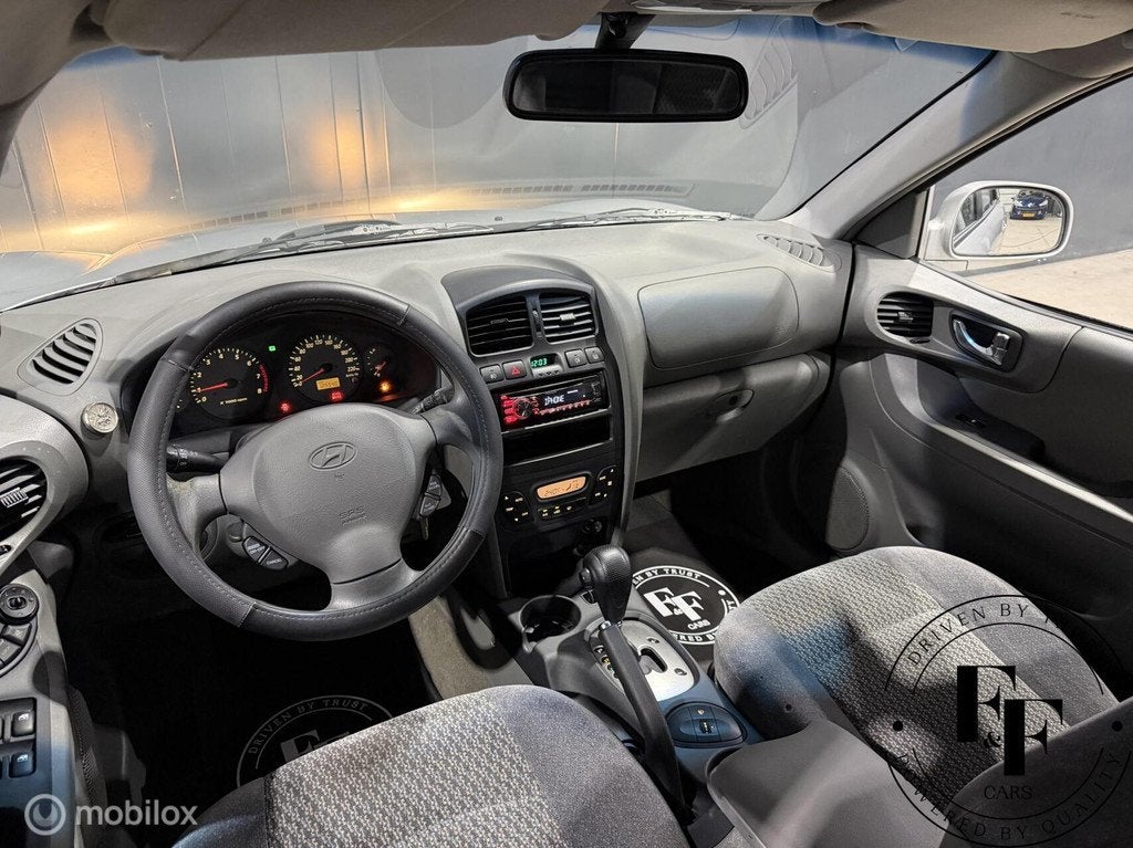 Hyundai Santa Fe 2.7i V6 4W |NAP|Automaat|Carplay|Camera|APK, Auto's, Hyundai, Automaat, Gebruikt, 2656 cc, Origineel Nederlands