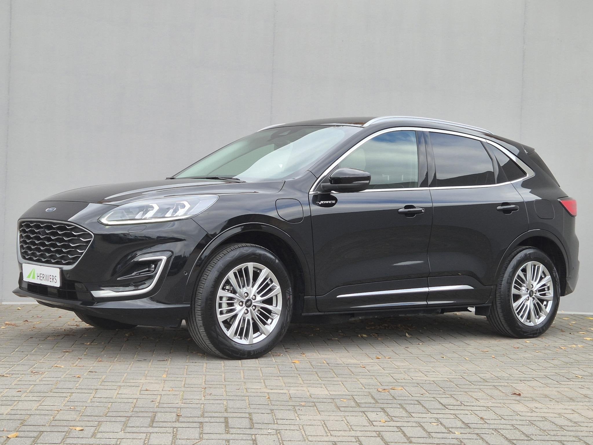 Ford Kuga 2.5 PHEV Plug-in Vignale Automaat / Driver Assista