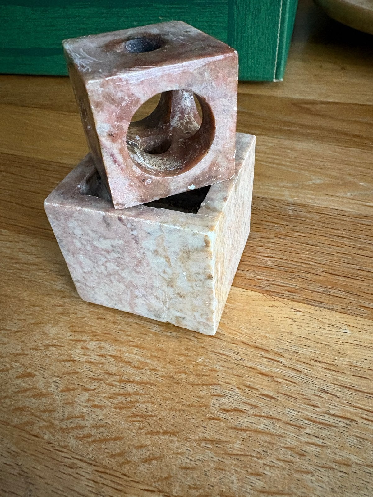 Roze marmeren -rose speksteen kaarsenhouder, Ophalen of Verzenden