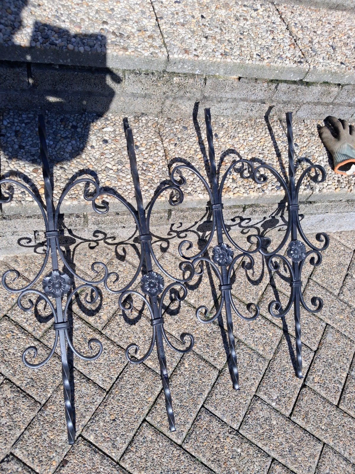 Sierlijke smeedijzeren hekwerkdelen (4 stuks), Tuin en Terras, Ophalen, Gebruikt, IJzer, Sierhekwerk