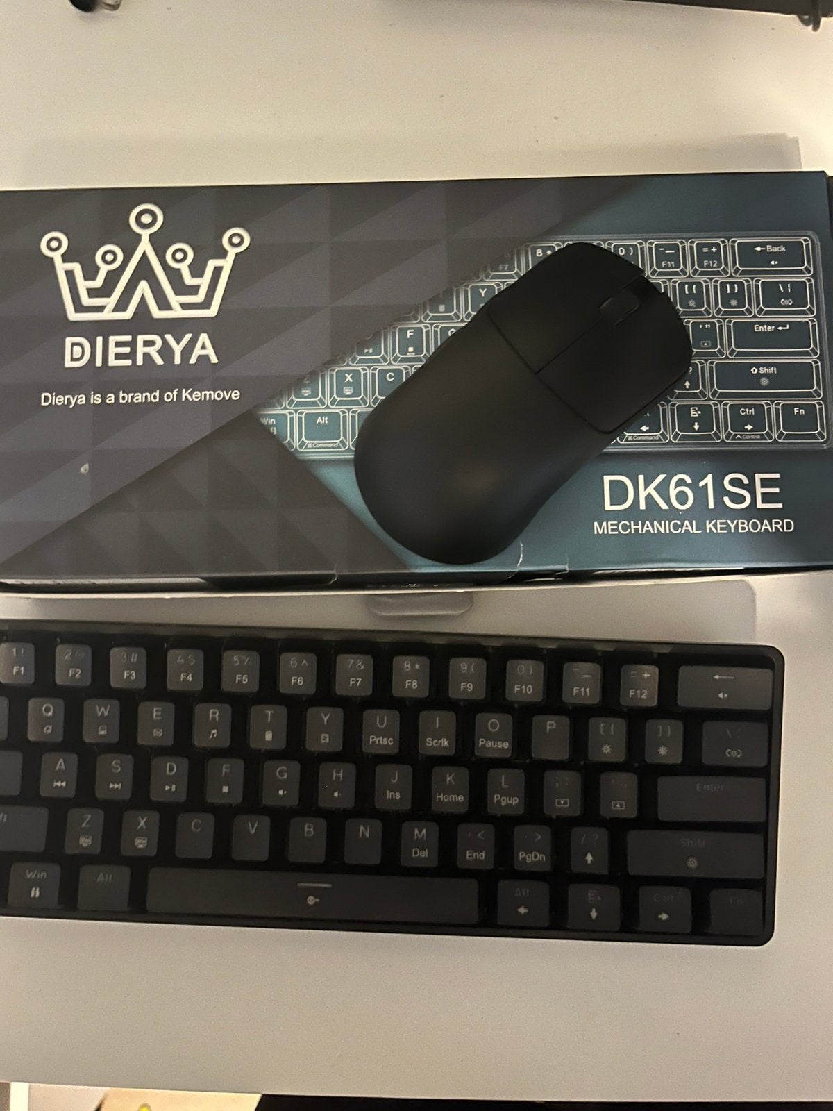 Toetsenbord en muis gamen, Computers en Software, Toetsenborden, Ophalen of Verzenden, Draadloos, Toetsenbord en muis-set, Overige indelingen