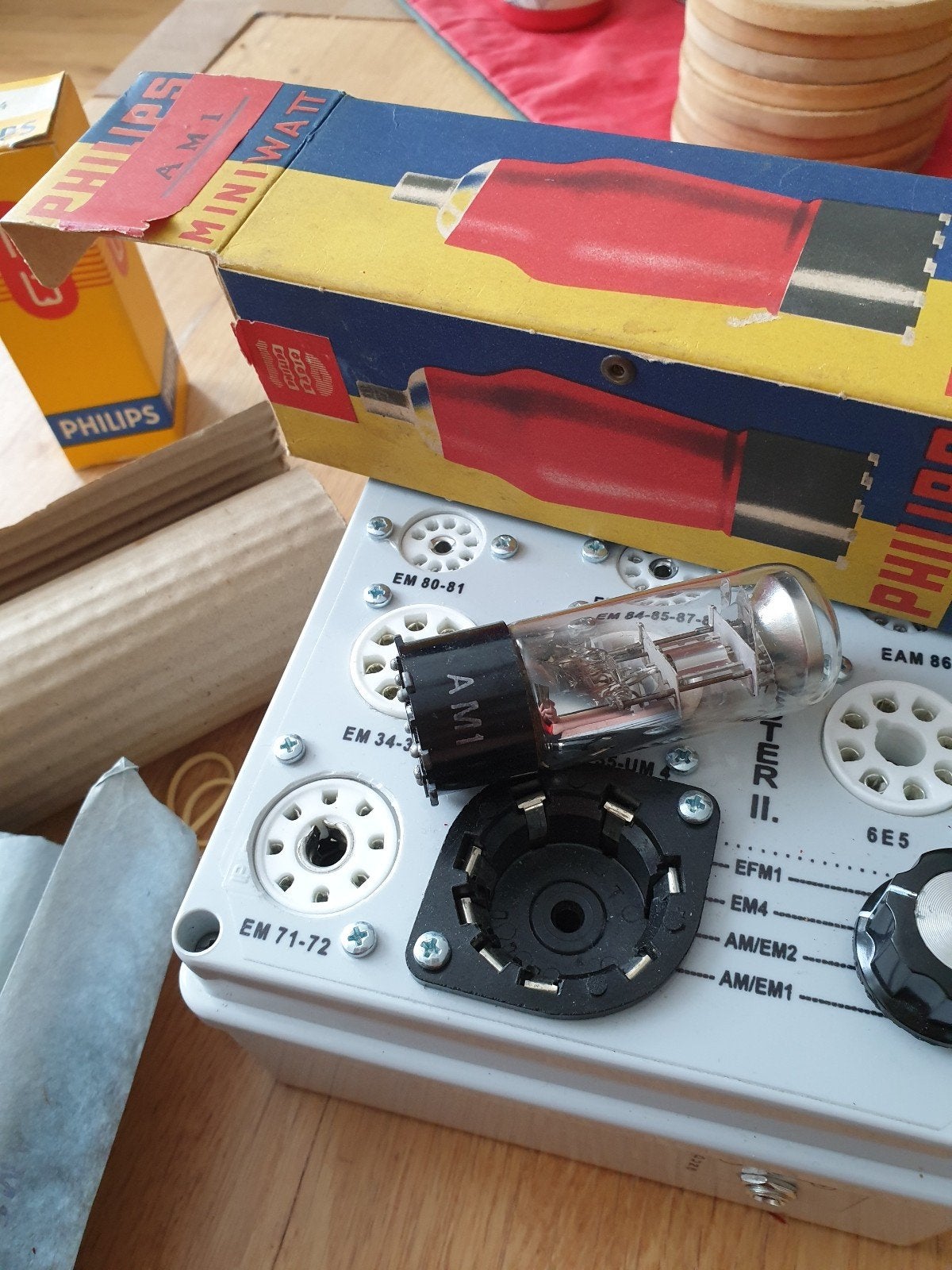 Zeldzame AM1 Philips Miniwatt NOS buis in originele doos, Ophalen of Verzenden, Nieuw