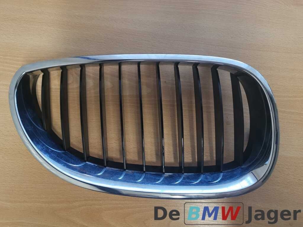 Grill rechts zwart BMW 5-serie E60 51137065702, Gebruikt, Ophalen of Verzenden, BMW