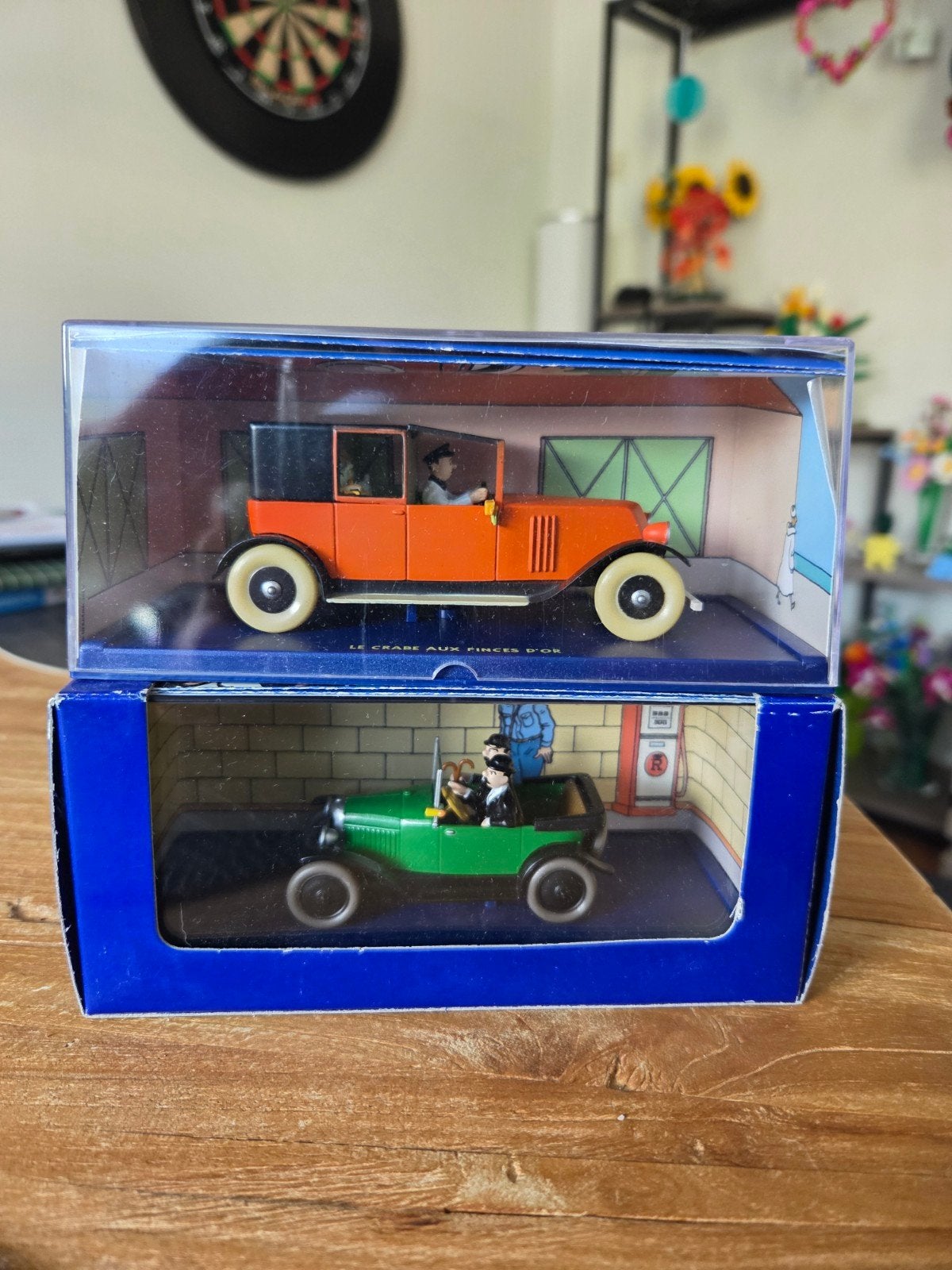 Kuifje modelauto's: Citroën 5CV & Rode Taxi (2 stuks), Hobby en Vrije tijd, Overige merken, Auto, 1:32 tot 1:50, Nieuw
