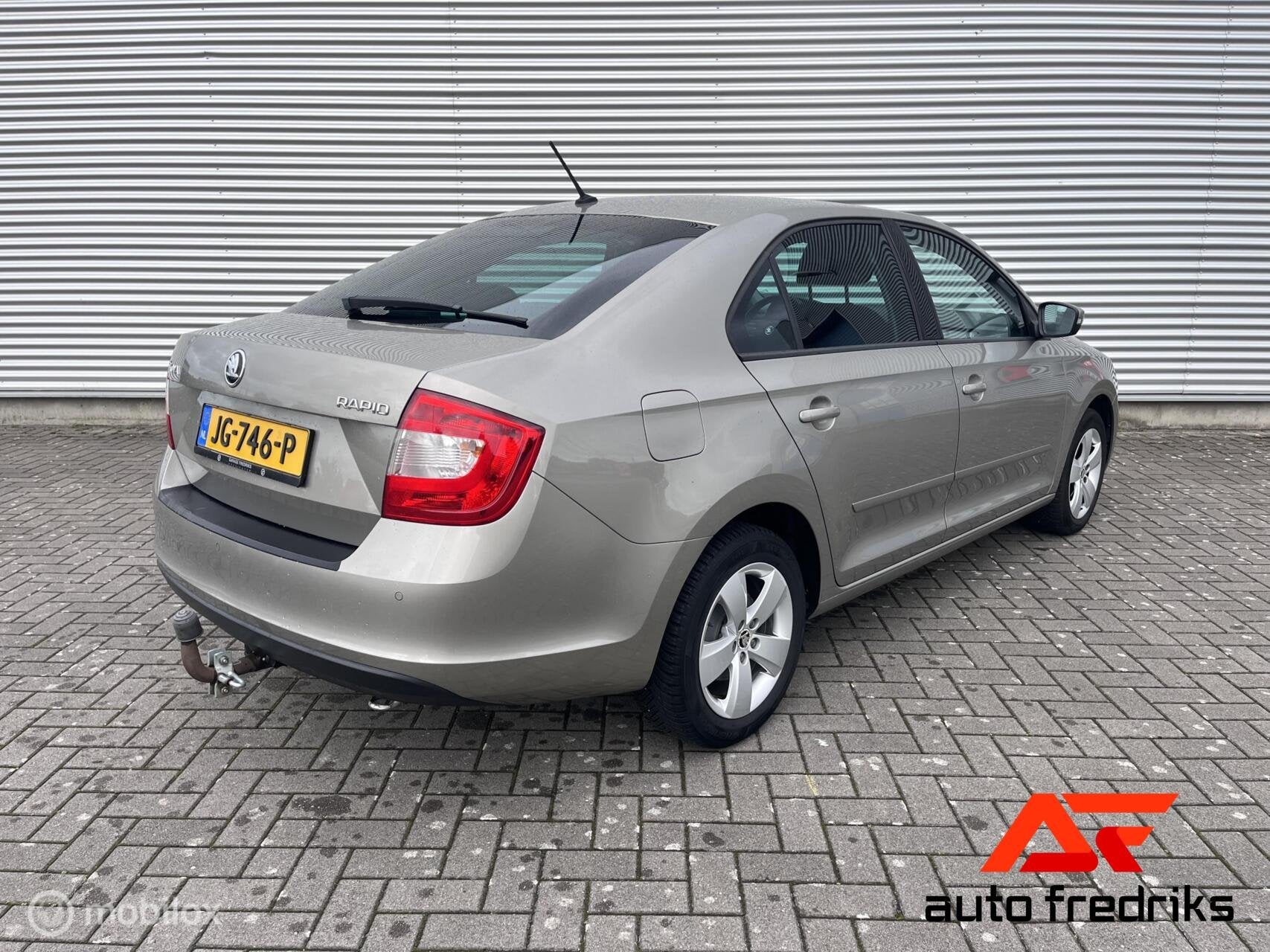 Skoda Rapid 1.2 TSI Greentech JOY | Automaat |, Auto's, Gebruikt, Euro 6, 4 cilinders, 49 €/maand