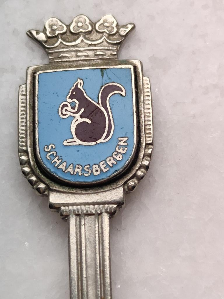 Theelepel Schaarsbergen afb eekhoorn merk Rhezetta, Ophalen of Verzenden