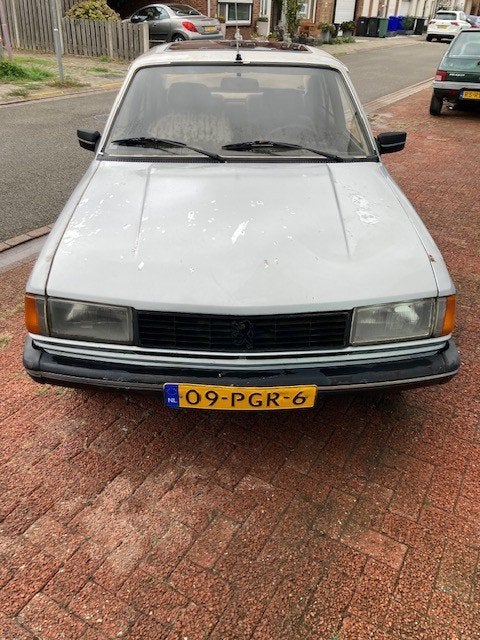 Peugeot 305 GLD 1.9 XUD Diesel, Auto's, Voorwielaandrijving, Blauw, Particulier, Sedan