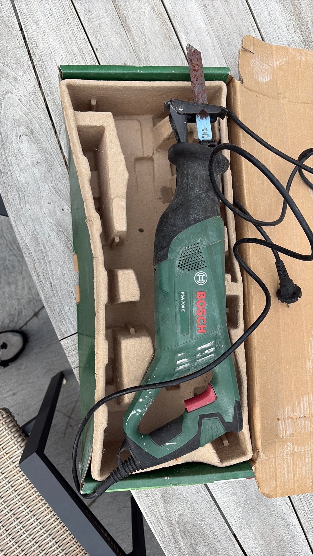 Bosch reciprozaag PSA 700 E, Doe-het-zelf en Verbouw, Ophalen, Zo goed als nieuw, 700 tot 1000 watt, Haakse handslijpmachine