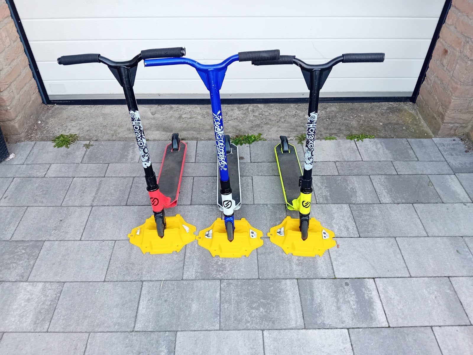 Oxelo stuntstepjes met houder, stuntstep 2 stuks, steps, Fietsen en Brommers, Ophalen, Gebruikt, Gewone step
