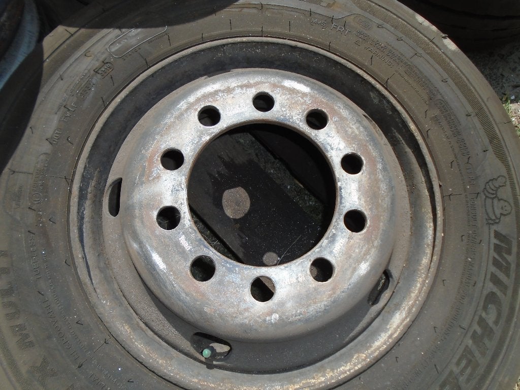 10 gaats stalen velgen truck boot trailer band 215/75R/17.5, Ophalen, Zo goed als nieuw