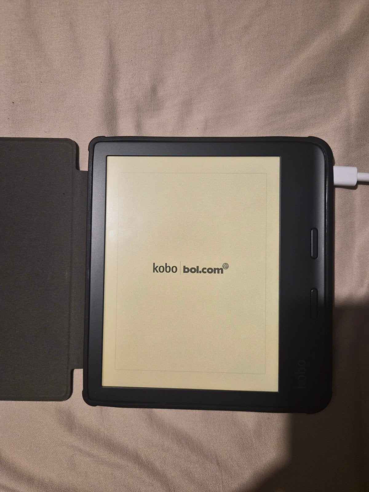 kobo libra colour 32gb, Kobo libra colour, Ophalen of Verzenden, 16 GB of meer, Wi-Fi