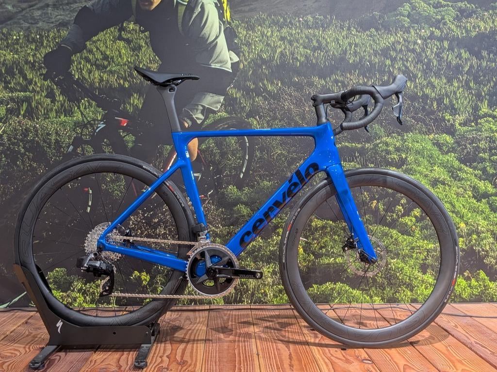 Cervelo Soloist sram rival/Shimano 105 di2 carbon wielen, Fietsen en Brommers, Fietsen | Racefietsen, Overige merken, Info@cc5311.nl