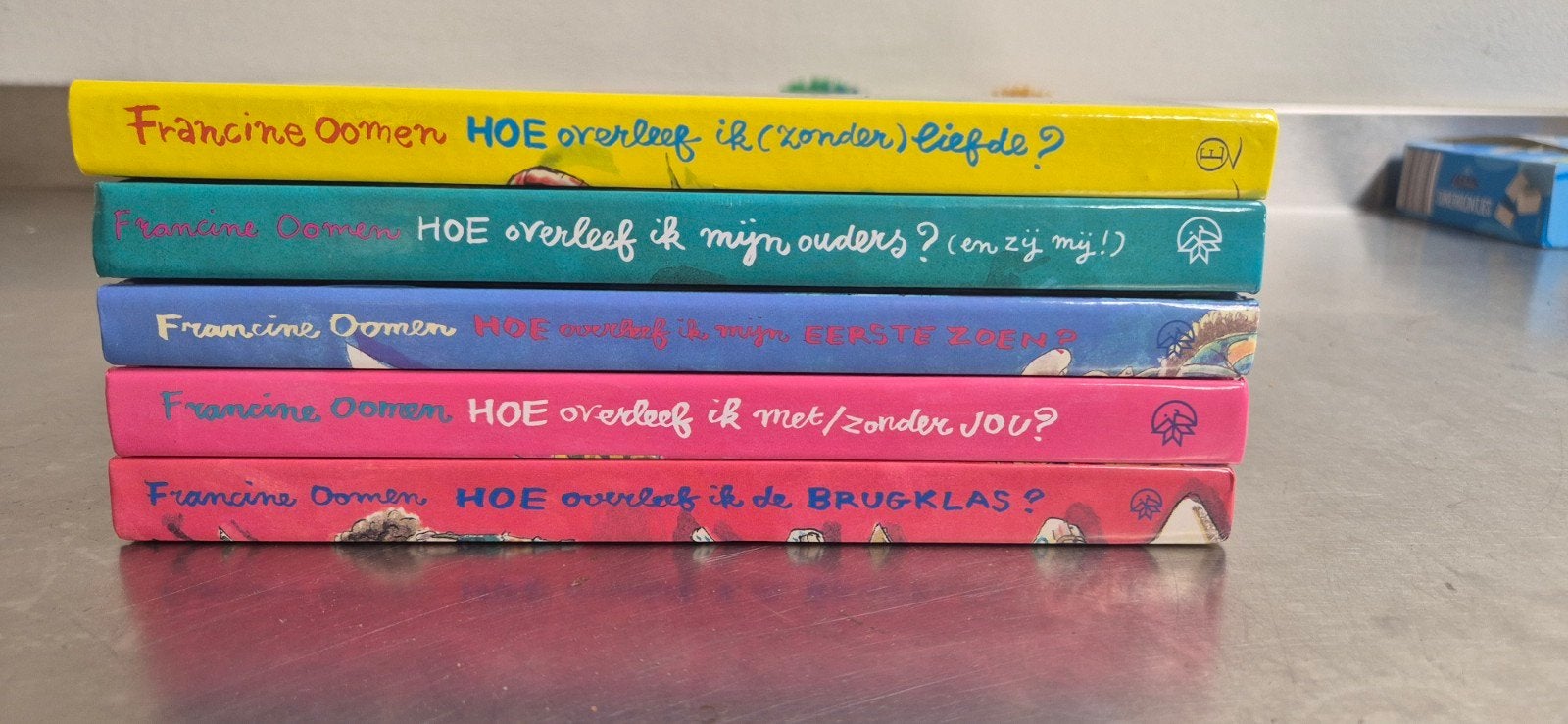 Francine Oomen - Hoe overleef ik... (5 boeken), Ophalen, Zo goed als nieuw