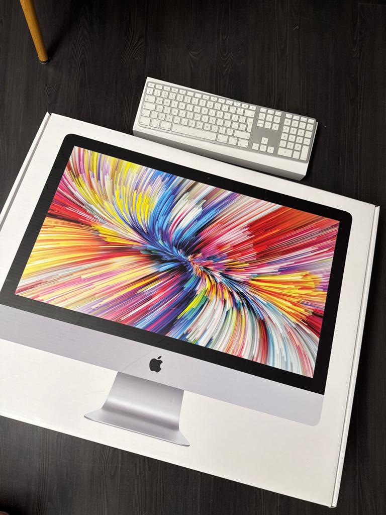 mac 27inch 5k i9 16gb 512gb Radeon pro 580x, Ophalen, SSD, IMac, Zo goed als nieuw