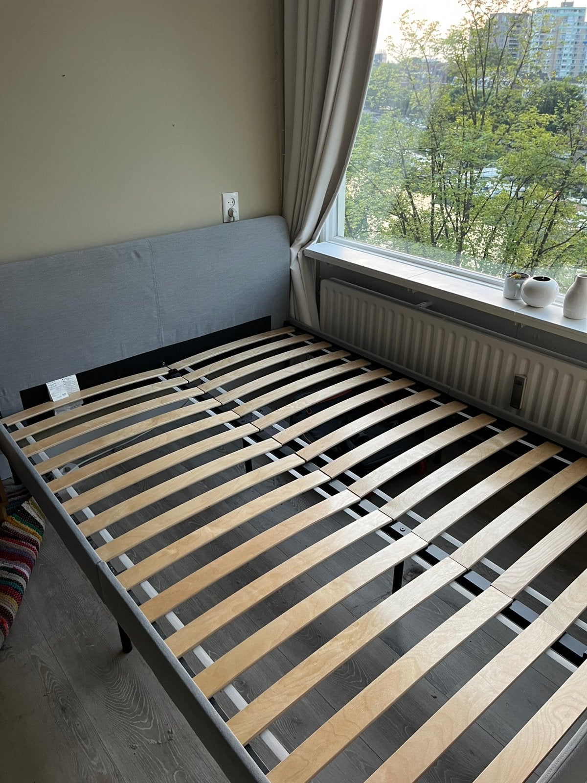 Slattum bed ikea 140x200cm, Huis en Inrichting, Slaapkamer | Bedden, Ophalen, Tweepersoons, 140 cm, Zo goed als nieuw