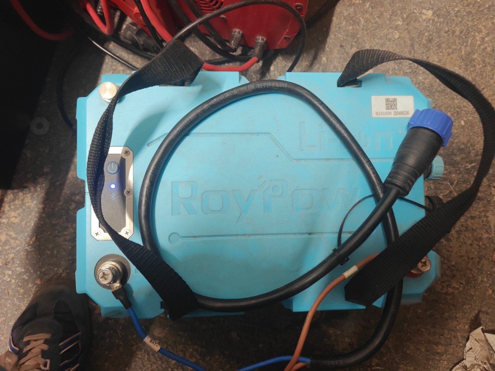 RoyPow Li-ion Trolling Motor Accu B24100H 25.6V 100Ah, Watersport en Boten, Ophalen of Verzenden