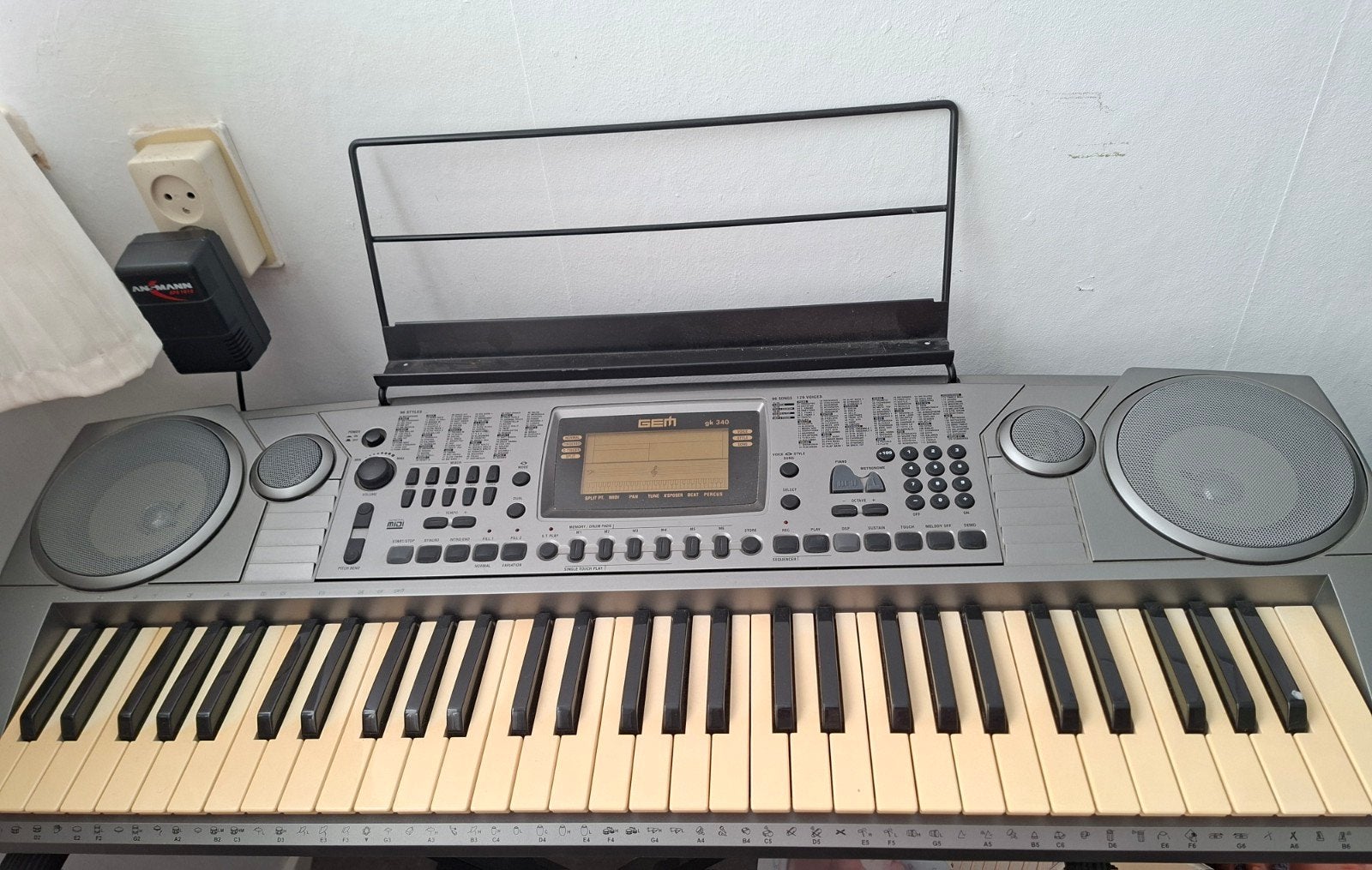 GEM keyboard GK 340 met standaard, Ophalen, Gebruikt, Gem