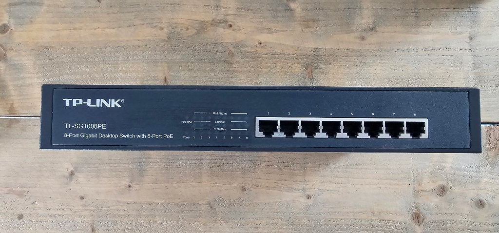 TP-Link TL-SG1008PE - 8-Port Gigabit Switch met 8x PoE+, Ophalen of Verzenden, Zo goed als nieuw