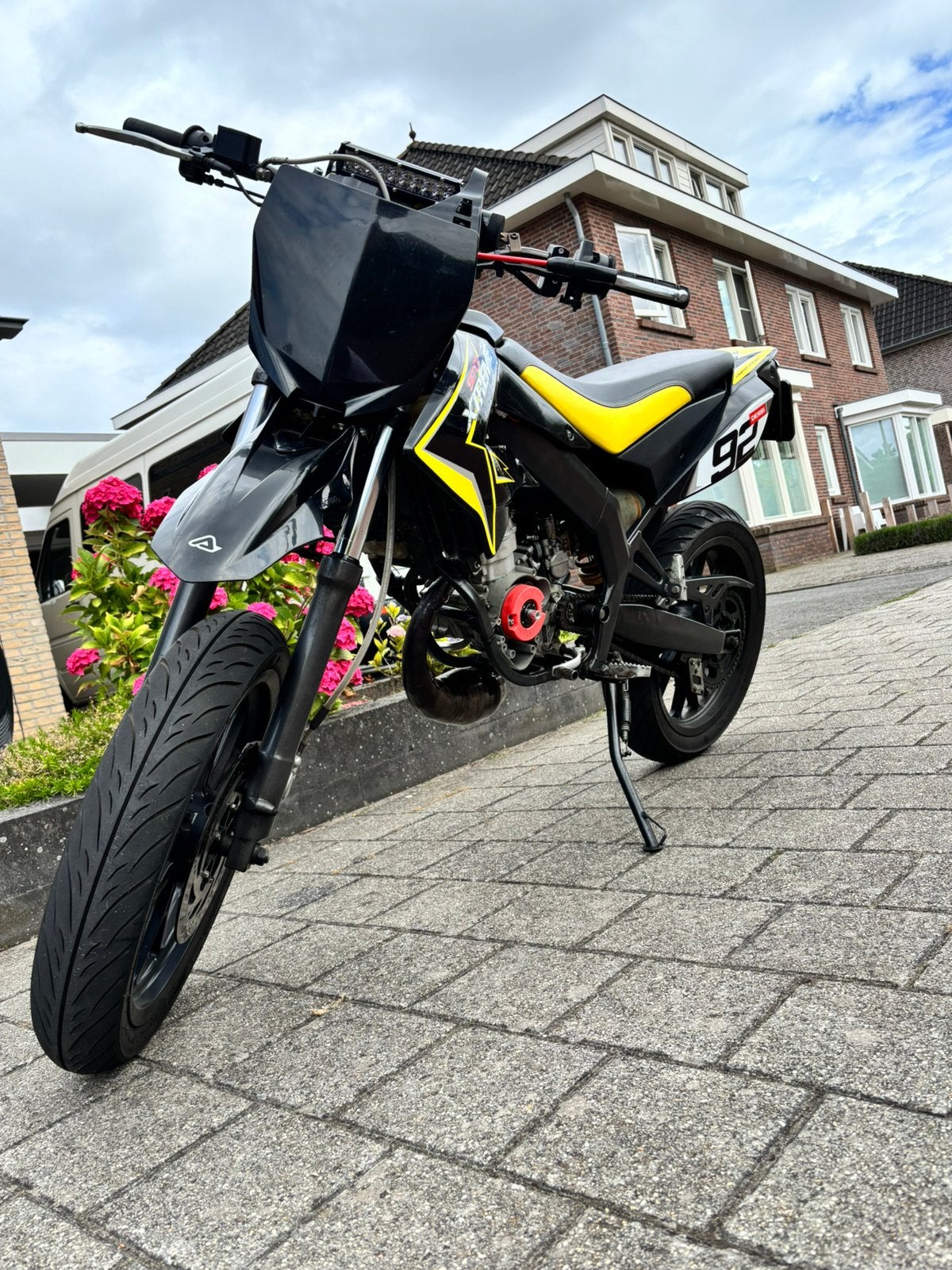 Derbi Senda DRD X-Treme 80cc SM limited Edition, Ophalen, 6 versnellingen, Gebruikt, Maximaal 45 km/u