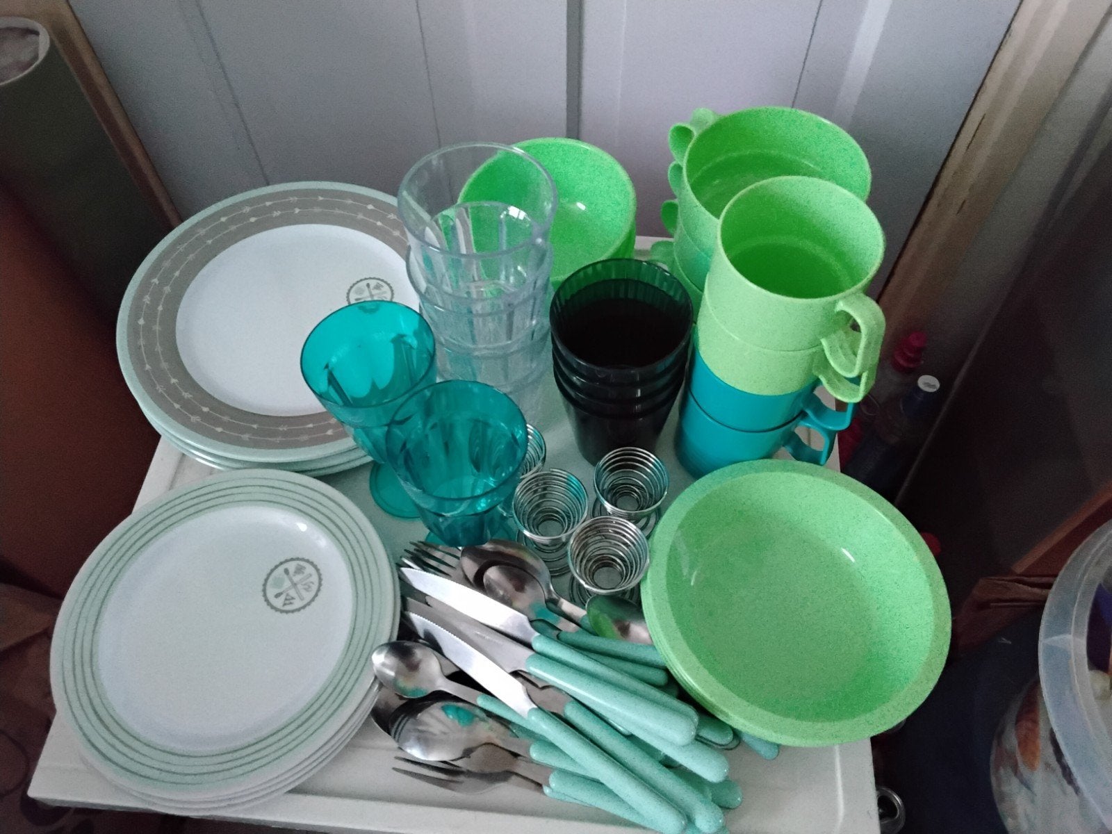 camping servies, Ophalen of Verzenden, Zo goed als nieuw